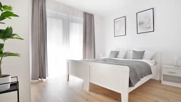 1 bedroom, blackout curtains, free WiFi, bed sheets