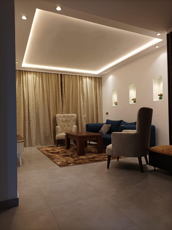 Interior - Stunning 2 Bed Apartment in Downtown Agadir (Agadir)