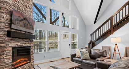 *NEW* 6BR 5BA Lodges by Silver Dollar City & Table Rock Lake Sleeps 16 People