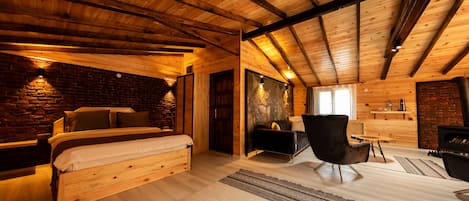 Chalet Business, 1 letto matrimoniale con divano letto, idromassaggio, vista montagna | Biancheria da letto ipoallergenica, Wi-Fi gratuito