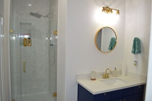 Shower, bidet, towels, soap