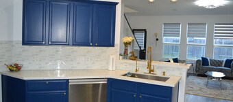 Private room and bath in Beautiful home