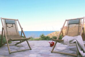 Property grounds - T2 Large terrace with sea view & direct access to the beach – Collioure sector (Port-Vendres)
