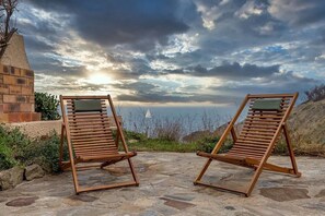 Property grounds - T2 Large terrace with sea view & direct access to the beach – Collioure sector (Port-Vendres)