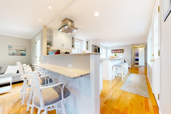 Interior - Sunny, Cape-style home with a game room, yard, firepit, & washer/dryer (Chatham)