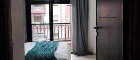 2 室のベッドルーム、WiFi、ベッドシーツ