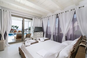 4 slaapkamers, een strijkplank/strijkijzer, gratis wifi, beddengoed