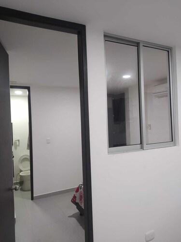 HERMOSO APARTA ESTUDIO CON AIRE ACONDICIONADO 