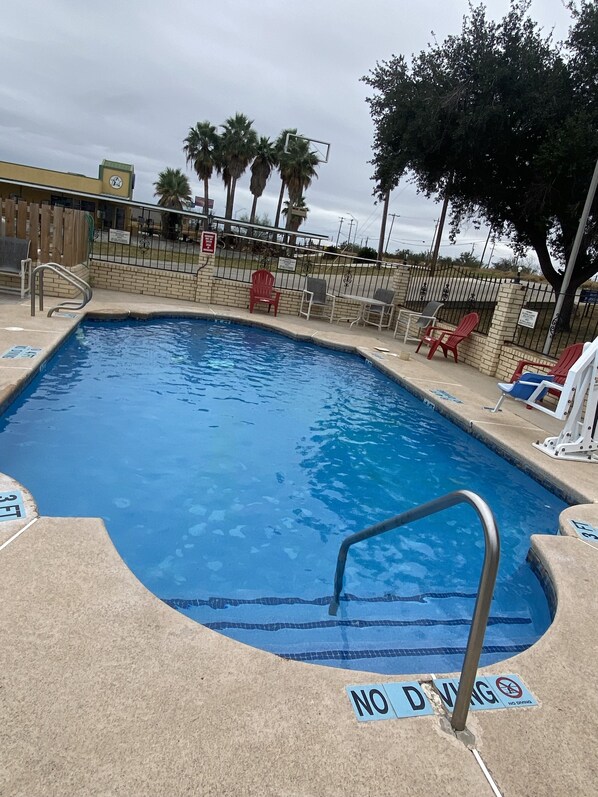 Outdoor pool, pool loungers