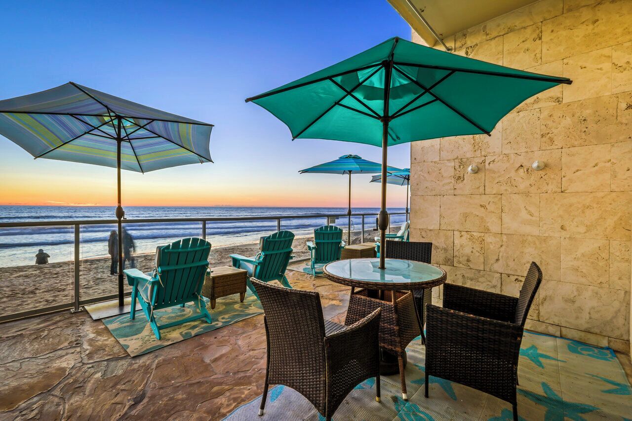 Absolutely Beachy, Unit 102 | Terrass/Patio