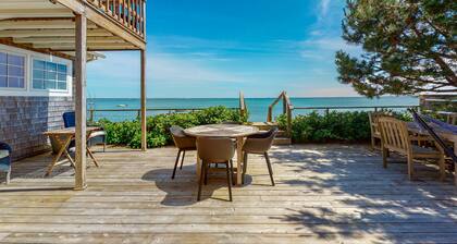 Renovated beachfront condo on Cape Cod Bay with deck & gorgeous views