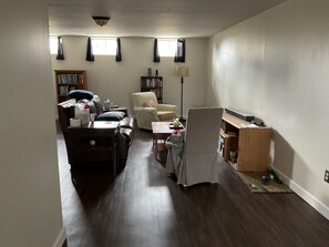 Interior - Private 8 acre Ranch backs to 1850 wooded acre Missouri conservation reservation (Wildwood)