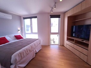 高級公寓 | 埃及棉床單、高級寢具、遮光布/窗簾、熨斗/熨衣板