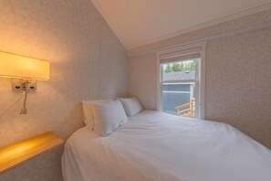 2 makuuhuonetta, ilmainen Wi-Fi, vuodevaatteet