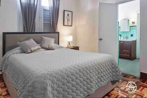 5 Schlafzimmer, Bügeleisen/Bügelbrett, WLAN, Bettwäsche