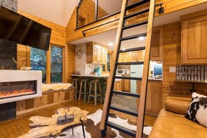 Smart TV, chimenea, videojuegos y estéreo 