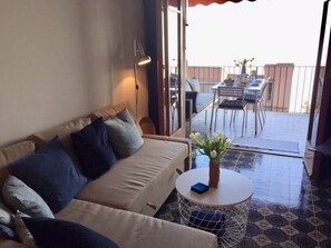TV - Lavinia apartment in Oggebbio with lake view (Oggebbio)