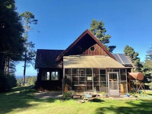 Exterior - Hidden Gem! Great views, fireplace, stars & nature (Fort Bragg)