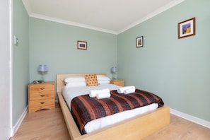 Economy-huoneisto (1 Bedroom) | 1 makuuhuone, silitysrauta/-lauta, vuodevaatteet