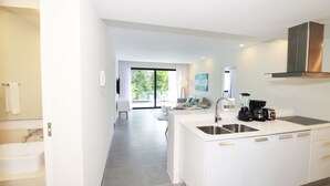 Luxury Apartment, 2 Bedrooms, Balcony | 2 bedrooms, in-room safe, blackout drapes, WiFi (free) - Nick Price Apartments by Spot Rentals (Playa del Carmen)