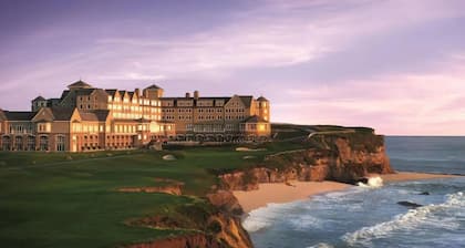 Coastal Retreat - 3,000 sqft, Pets Ok, Walk 2 Beach & Tidepools, Surf, see Seals