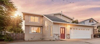 Coastal Retreat - 3,000 sqft, Pets Ok, Walk 2 Beach & Tidepools, Surf, see Seals
