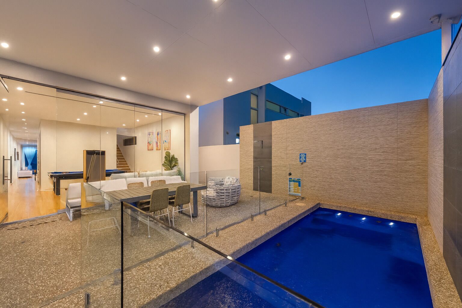 Outdoor pool, a heated pool