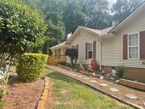 المنشأة من الخارج