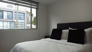 6 Schlafzimmer, Internetzugang, Bettwäsche