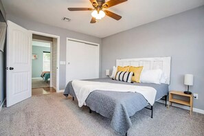 3 habitaciones, tabla de planchar con plancha y wifi gratis 