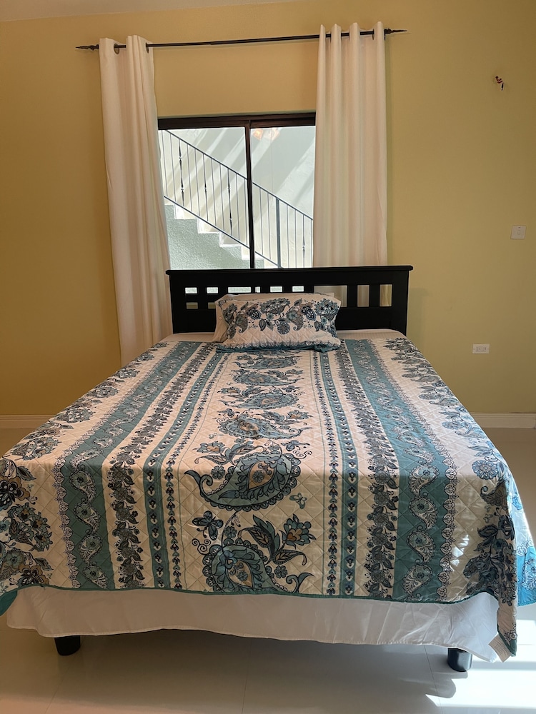 Keko stays is a modern two bedroom apartment located in the popular