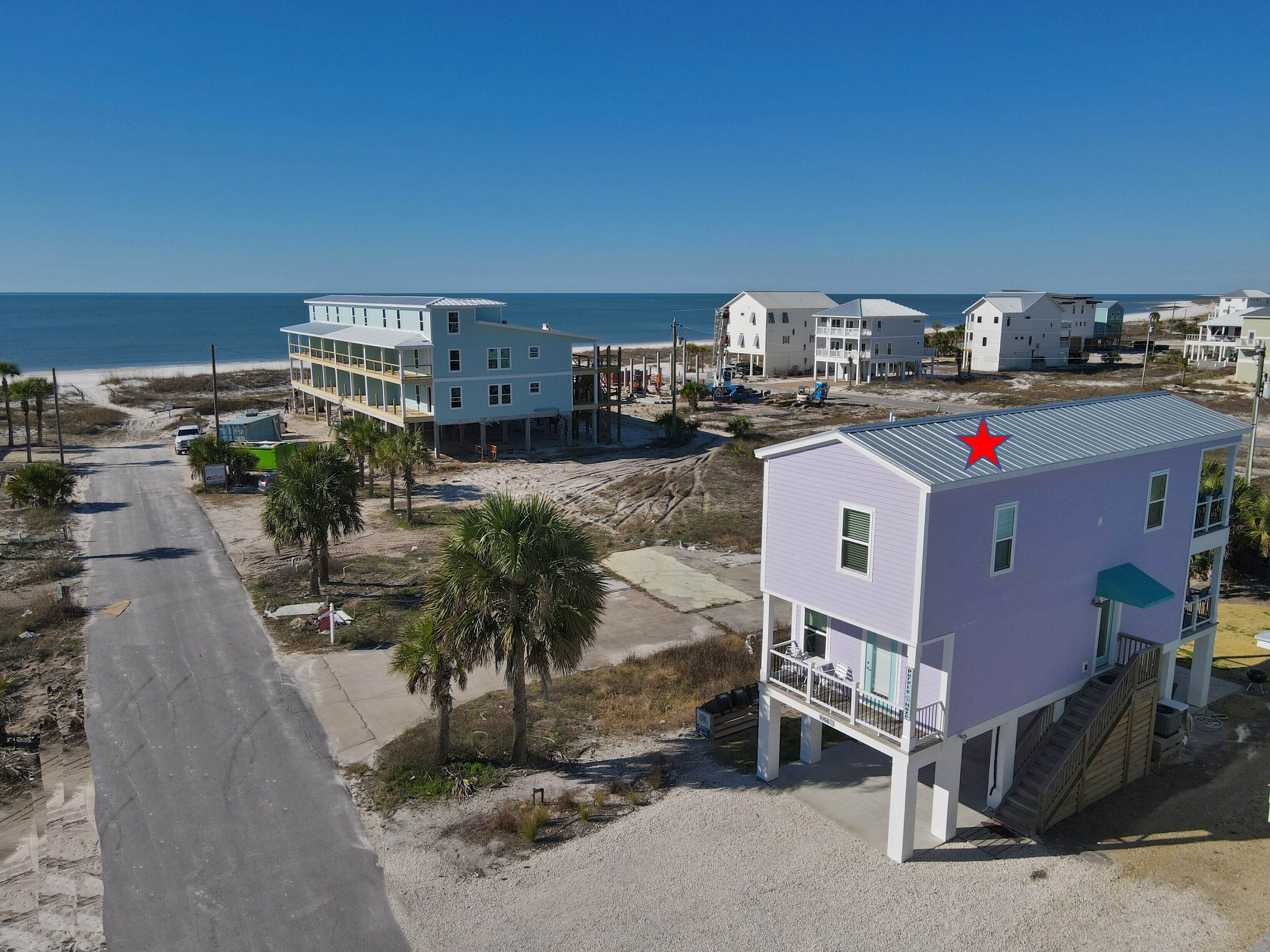 PURPLE HAZE IS 200 STEPS TO THE BEACH! 2BD/3BA W/BONUS BUNK ROOM!