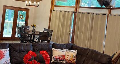 Cabin for up to 10 People !
