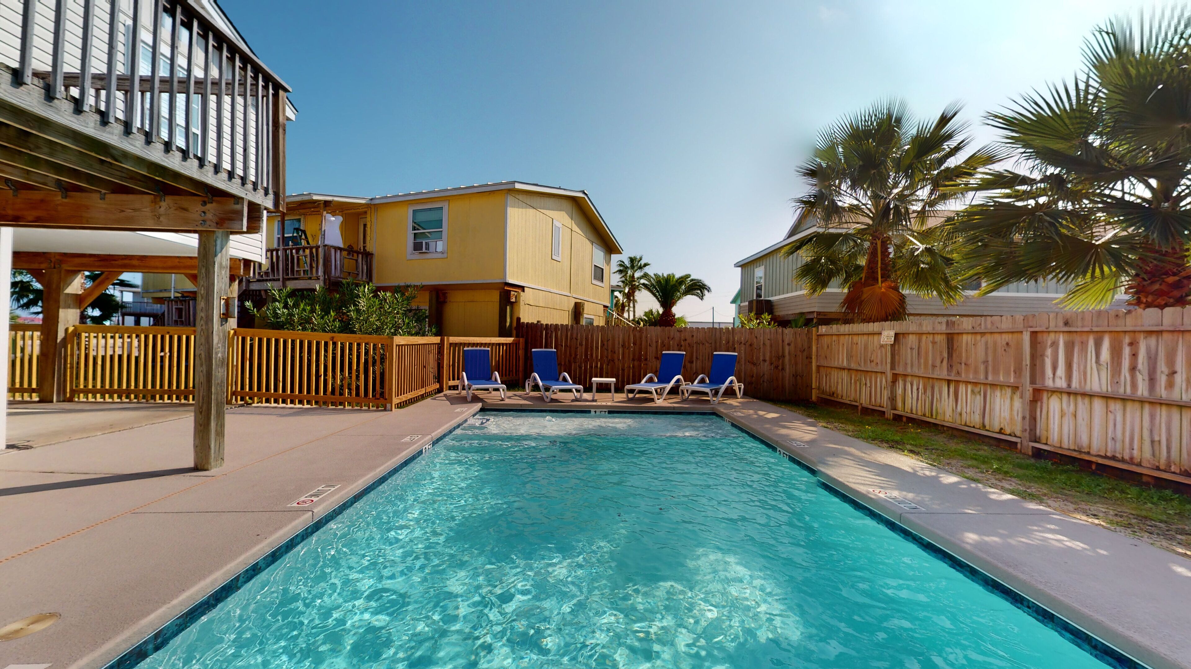 PC625 Remodeled Home, Close to Beach with Parking for Boat and Golf Cart Included!