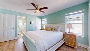 3 bedrooms, desk, free WiFi, bed sheets