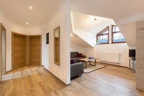Interior - Ferienwohnung Nummer 2 im Zweiten Stock (Übersee)