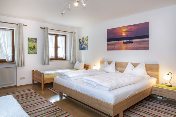 1 soveværelse, strygejern/strygebræt, internetforbindelse, sengetøj