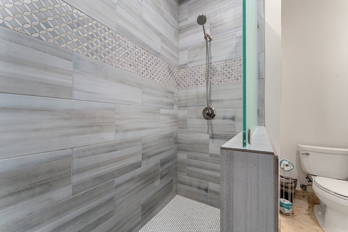 Photo 50 of Belleza Del Mar with Ocean Views, Game Room, and Lakefront Pool