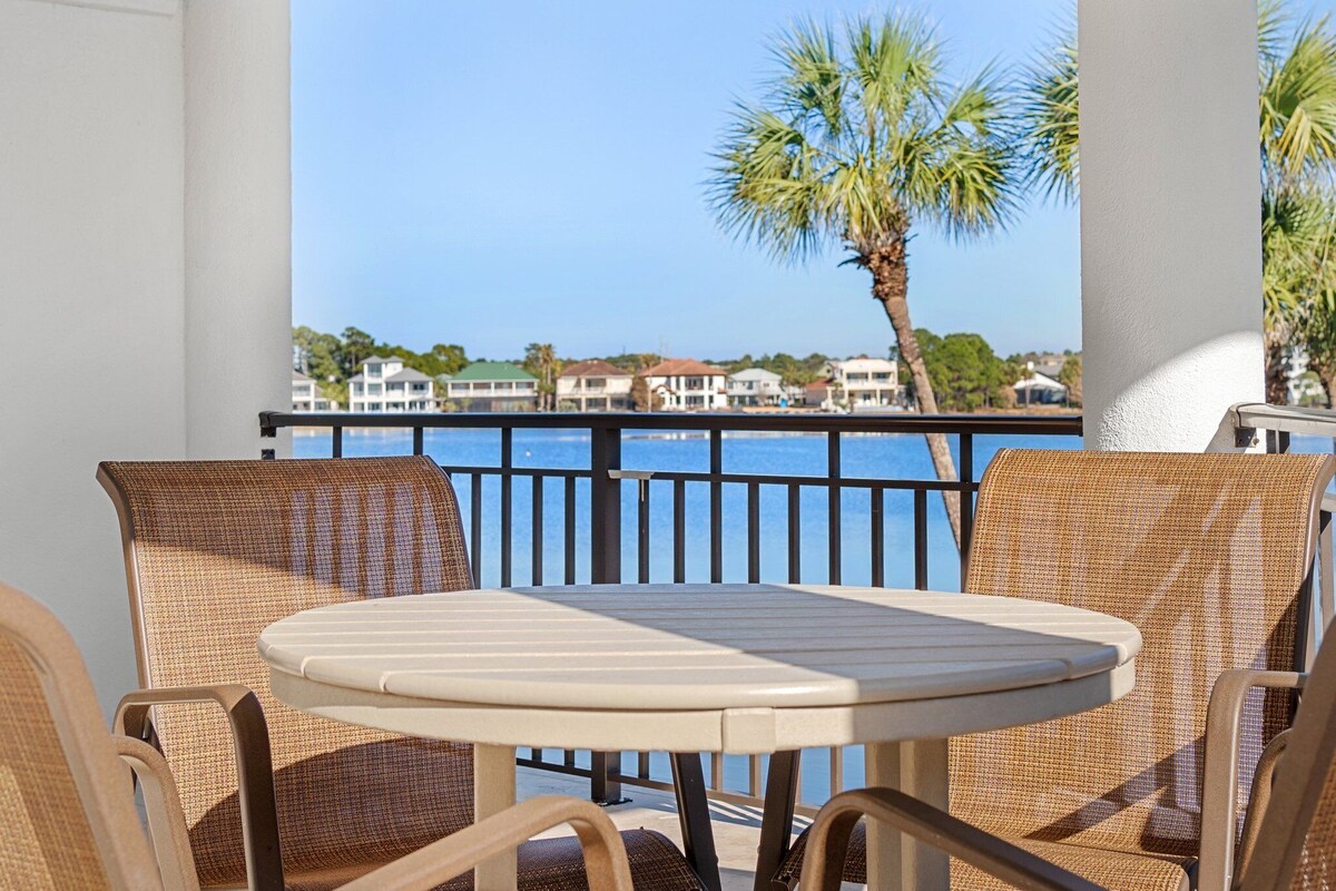 Photo 5 of Belleza Del Mar with Ocean Views, Game Room, and Lakefront Pool