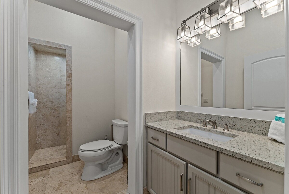 Photo 23 of Belleza Del Mar with Ocean Views, Game Room, and Lakefront Pool
