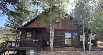 Historic Log Cabin in Greer, AZ. Located near Molly Butler's & Sunrise Ski Area