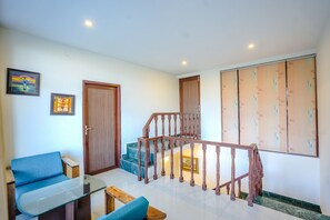 Interior - Kia Kasauli - 3 BHK, Villa with Kitchen+BonFire+Cook (Kasauli)