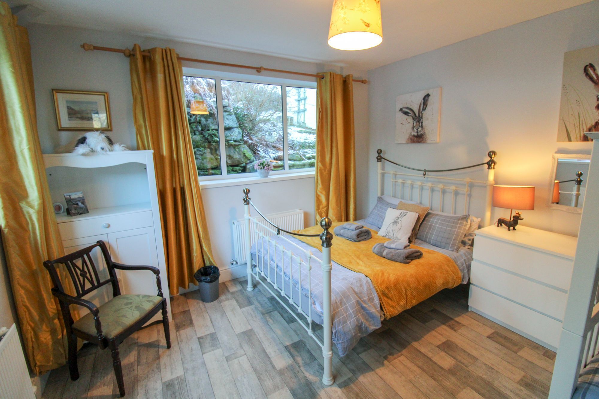 Crag End Fern Cottage, sleeps 2 guests  in 1 bedroom with walking over the Lorton Fells from the doo
