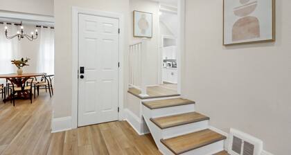 The Lakewood Belle! Family Friendly Home -10 mins to Downtown