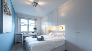 3 chambres, bureau, fer et planche à repasser, Wi-Fi gratuit