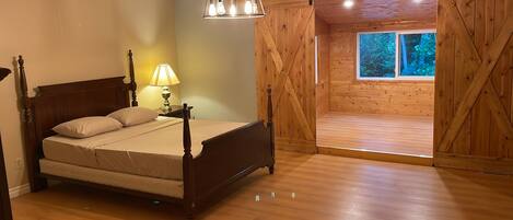 4 bedrooms, bed sheets