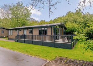 Exterior - 1 bedroom accommodation in Newton Saint Loe, Nr Bath (Newton Saint Loe, Nr Bath)