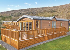 Exterior - 2 bedroom accommodation in Cheddar (Cheddar)