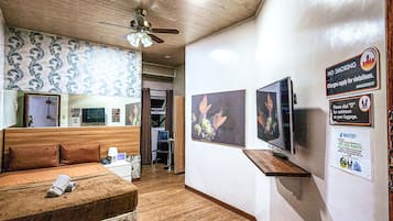 Deluxe Double Room | Free WiFi