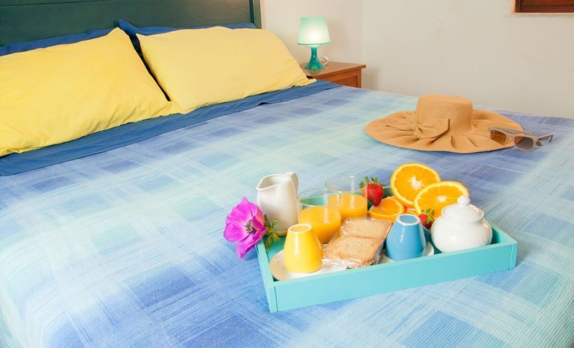 1 chambre, coffres-forts dans les chambres, fer et planche à repasser